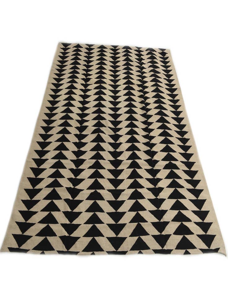 Detail image of 8' 6 x 9' 4  Hand Woven Kilim Modern Wool Rug