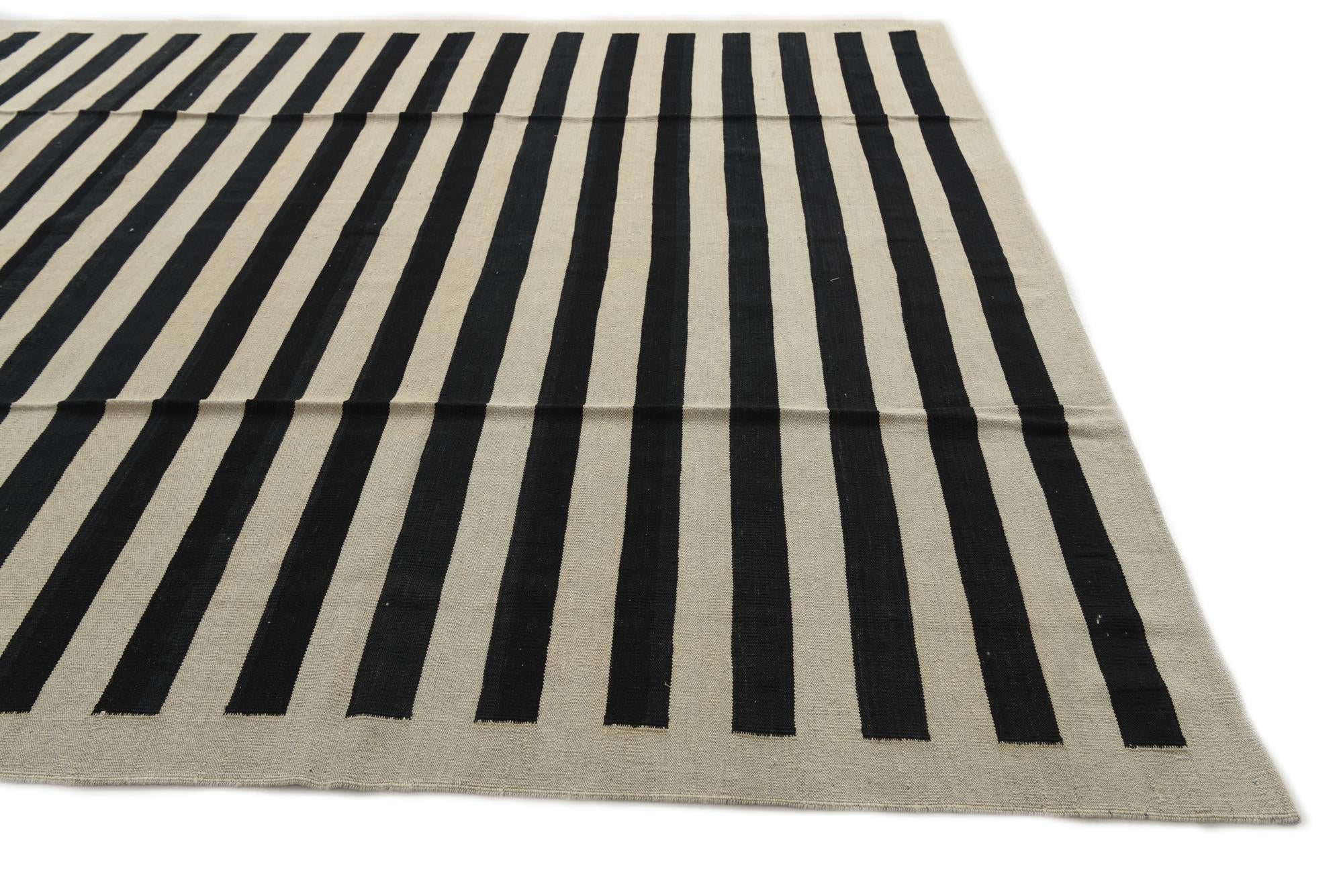 8' 4 x 11' Hand Woven Kilim Modern Wool Rug