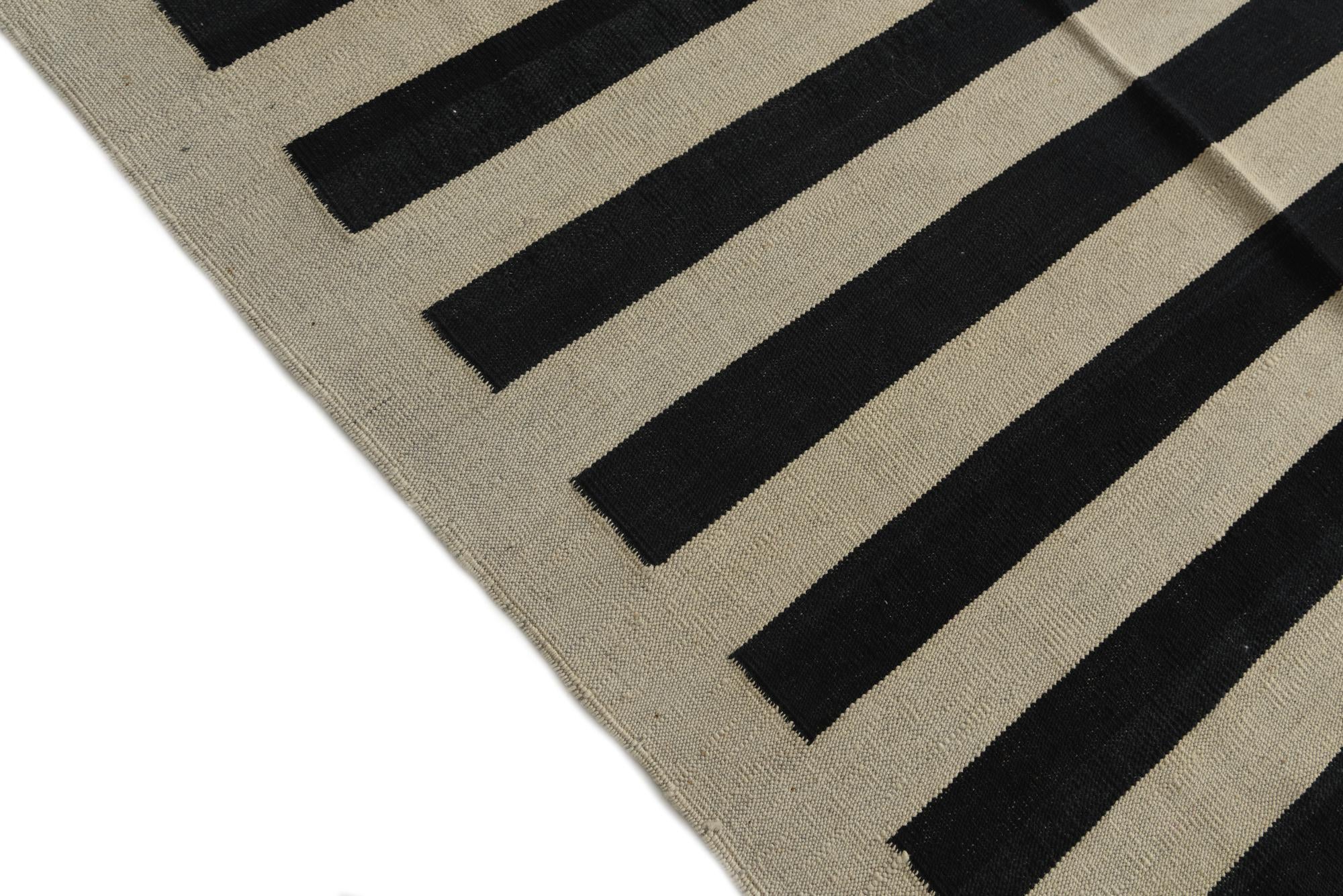 8' 4 x 11' Hand Woven Kilim Modern Wool Rug