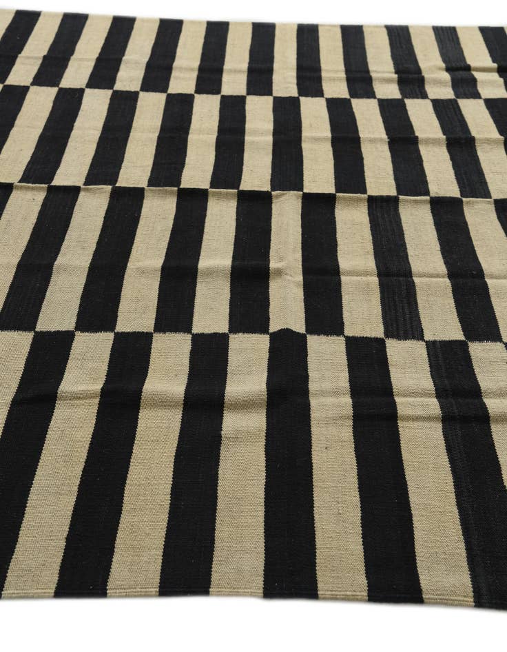 Detail image of 6' 10 x 9' 7  Hand Woven Kilim Modern Wool Rug