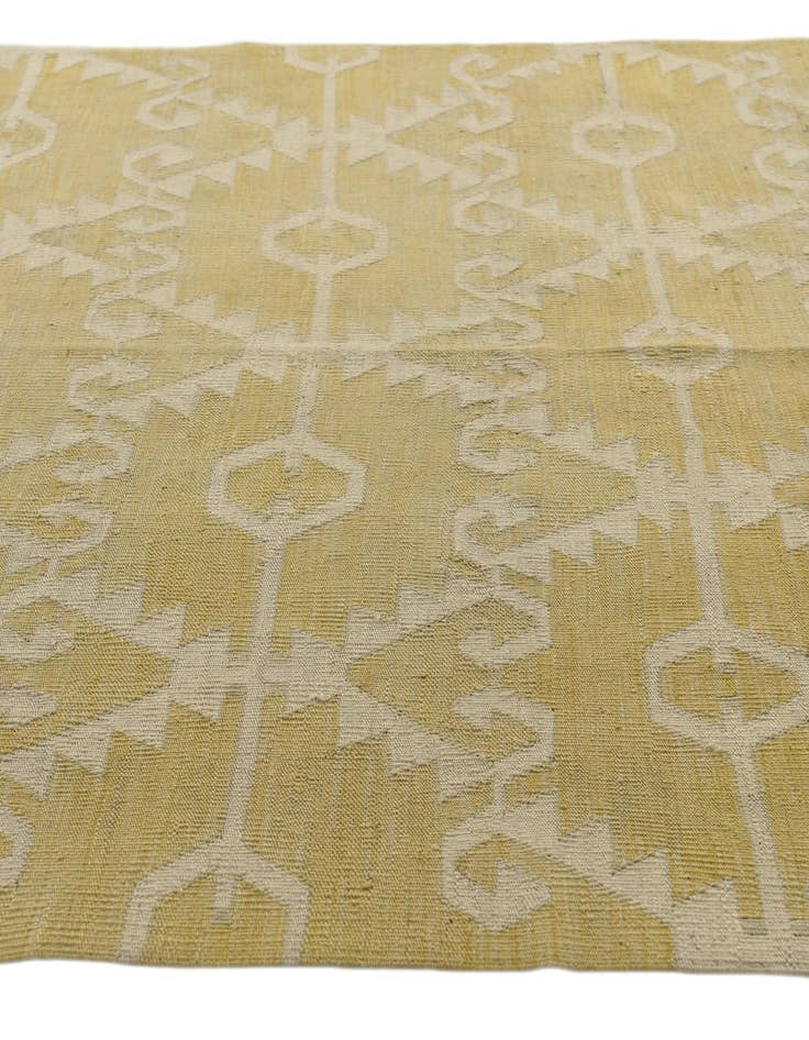 Detail image of 5' 2 x 8' 3  Hand Woven Kilim Modern Wool Rug