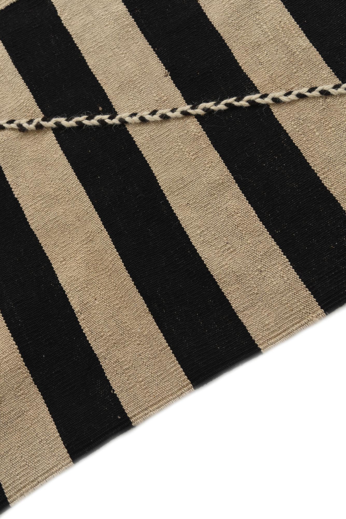 6' 7 x 9' 8 Hand Woven Kilim Modern Wool Rug