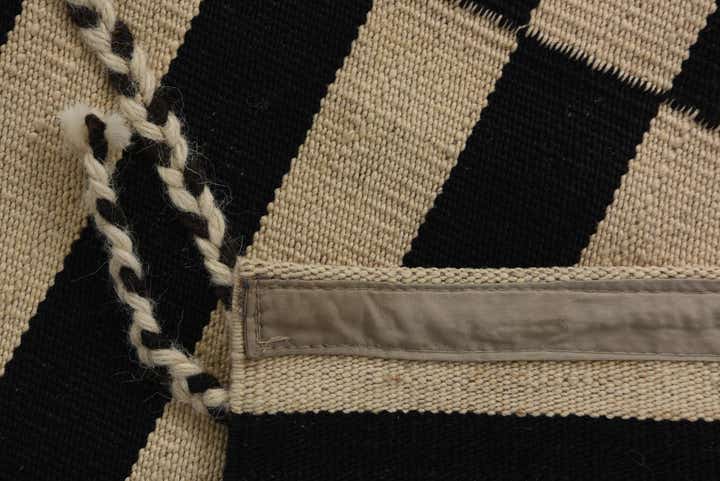 6' 8 x 9' 10 Hand Woven Kilim Modern Wool Rug