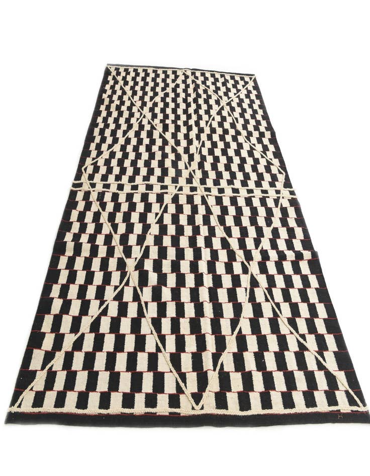 Detail image of 6' 6 x 9' 6  Hand Woven Kilim Modern Wool Rug