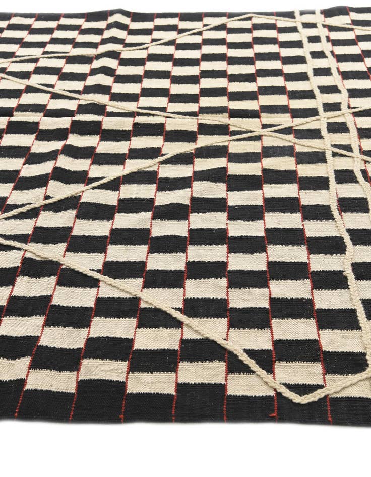 Detail image of 6' 6 x 9' 6  Hand Woven Kilim Modern Wool Rug