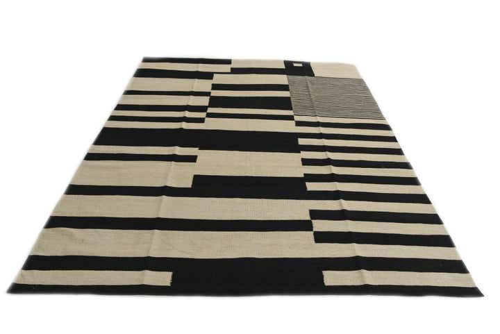 5' 7 x 7' 9 Hand Woven Kilim Modern Wool Rug
