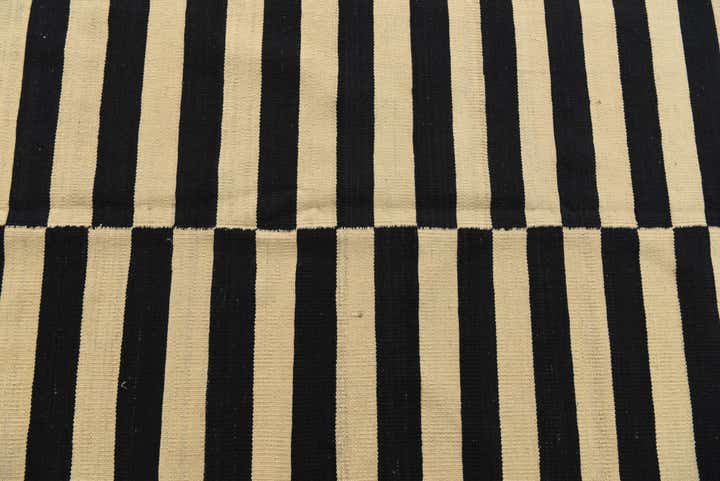 5' 2 x 6' 2 Hand Woven Kilim Modern Wool Rug
