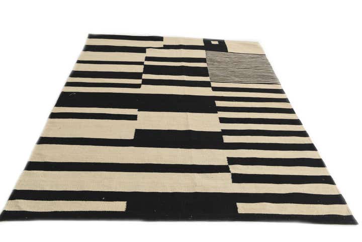 5' x 6' 9 Hand Woven Kilim Modern Wool Rug