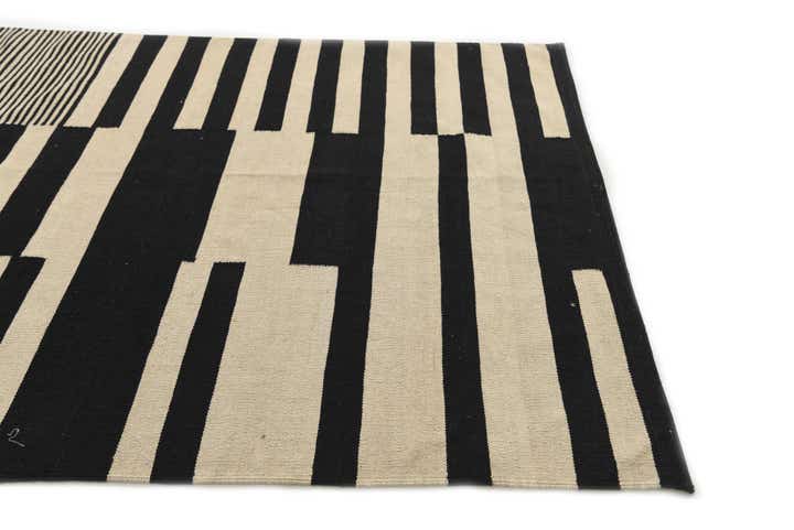 5' x 6' 9 Hand Woven Kilim Modern Wool Rug