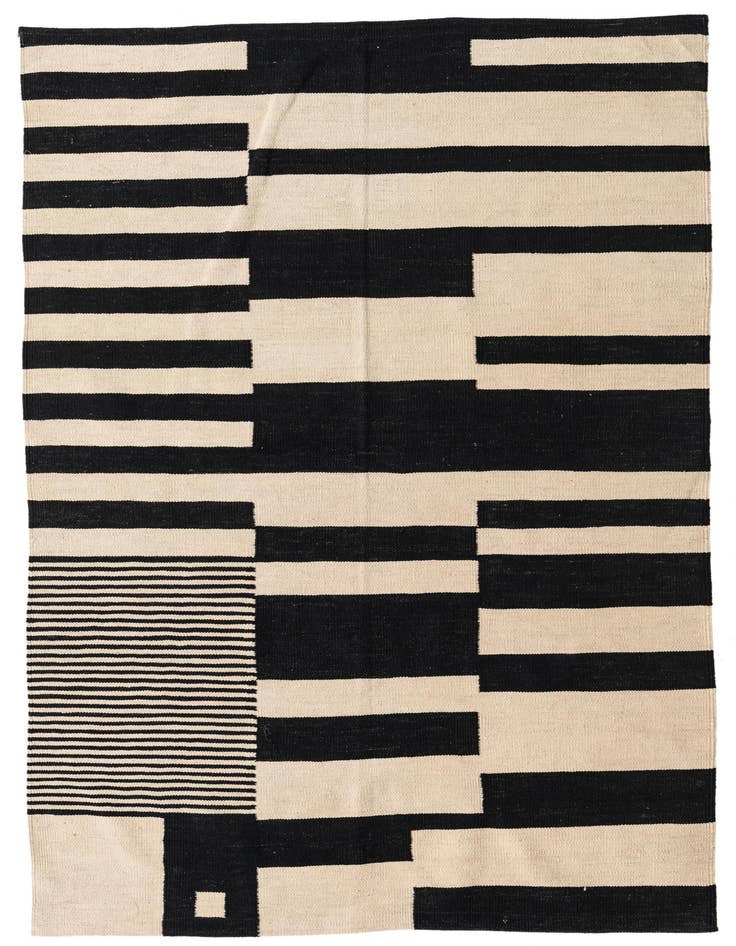 Detail image of 4' 7 x 6' 6 Hand Woven Kilim Modern Wool Rug