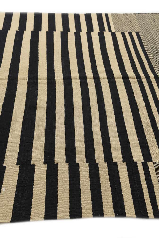 5' 6 x 8' Hand Woven Kilim Modern Wool Rug