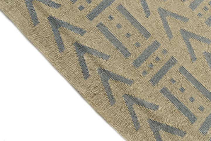 5' x 6' 6 Hand Woven Kilim Modern Wool Rug