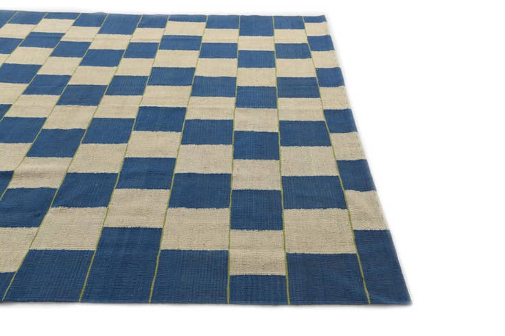 Detail image of 6' 4 x 7' 2 Hand Woven Kilim Modern Wool Rug