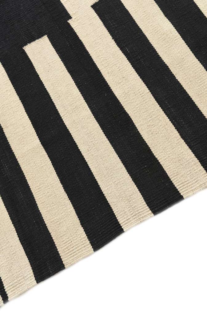 5' 1 x 6' 9 Hand Woven Kilim Modern Wool Rug