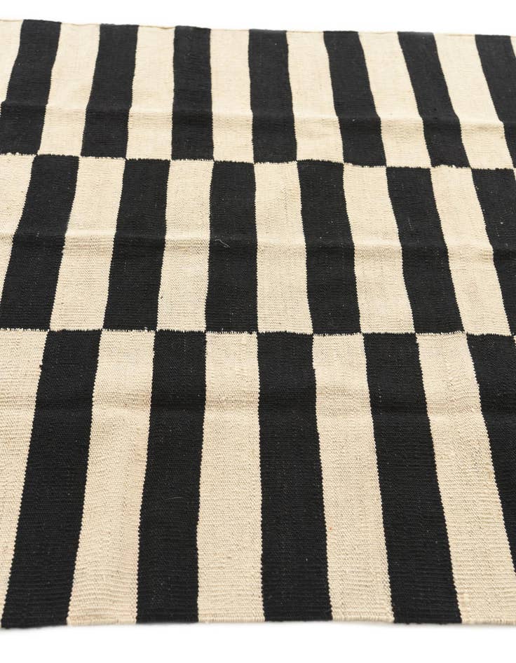 Detail image of 4' 2 x 6'  Hand Woven Kilim Modern Wool Rug