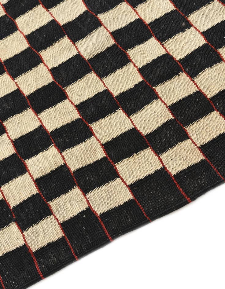 Detail image of 5' 8 x 7' 6  Hand Woven Kilim Modern Wool Rug