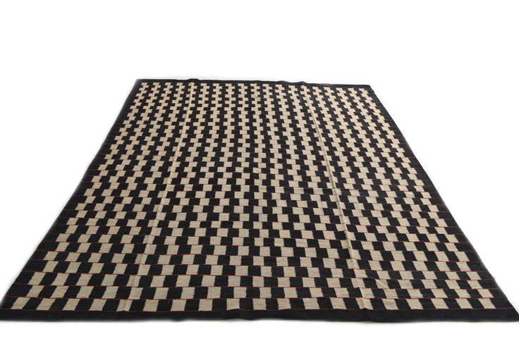Detail image of 8' x 9' 7 Hand Woven Kilim Modern Wool Rug