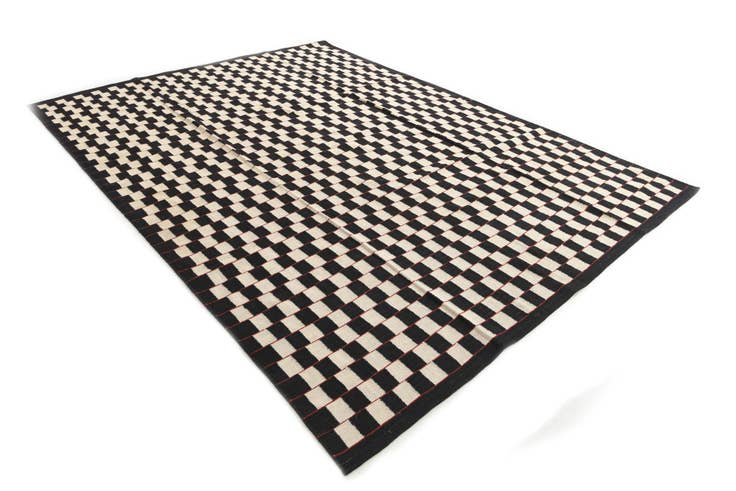 Detail image of 8' 4 x 11' 4 Hand Woven Kilim Modern Wool Rug
