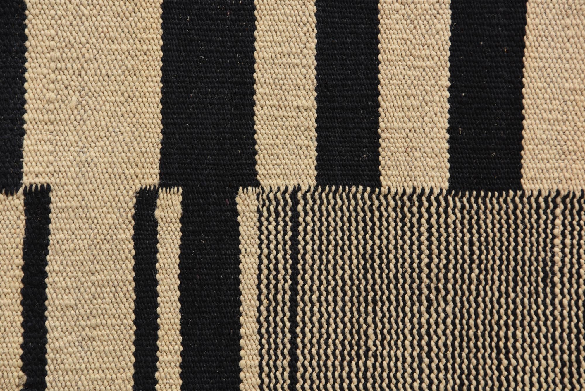 5' 10 x 7' 7 Hand Woven Kilim Modern Wool Rug