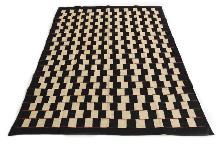 Detail image of 4' 9 x 6' 4 Hand Woven Kilim Modern Wool Rug