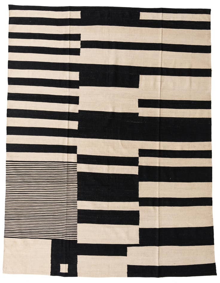 Detail image of 8' 2 x 9' 8 Hand Woven Kilim Modern Wool Rug