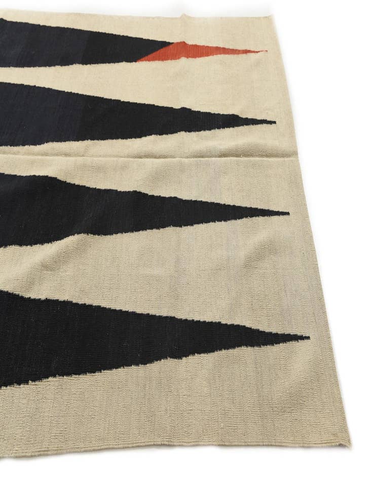 Detail image of 6' x 7' 9  Hand Woven Kilim Modern Wool Rug