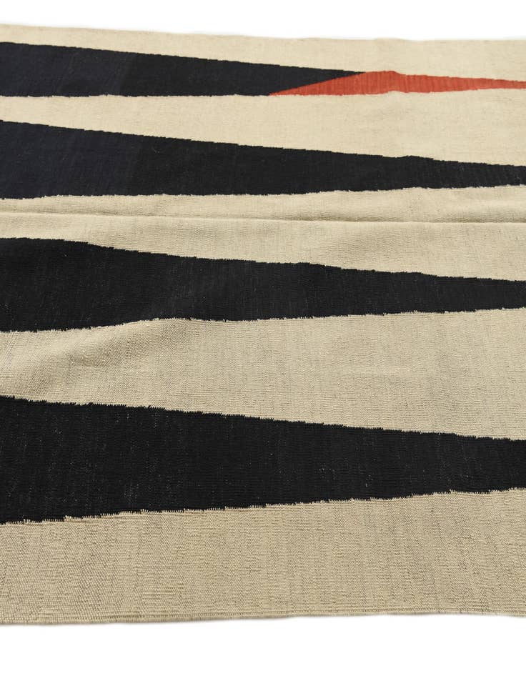 Detail image of 6' x 7' 9  Hand Woven Kilim Modern Wool Rug
