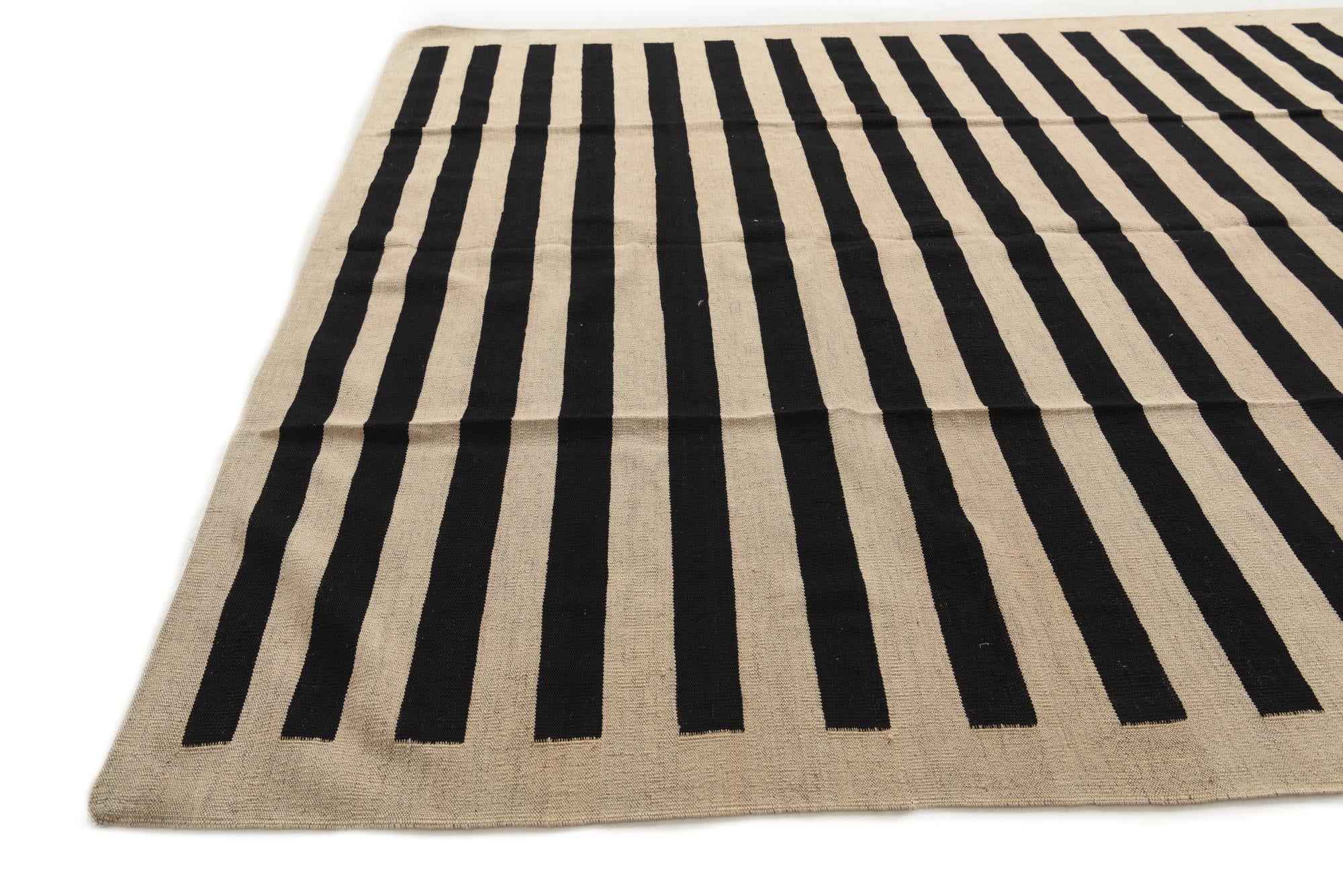 8' 5 x 9' 8 Hand Woven Kilim Modern Wool Rug