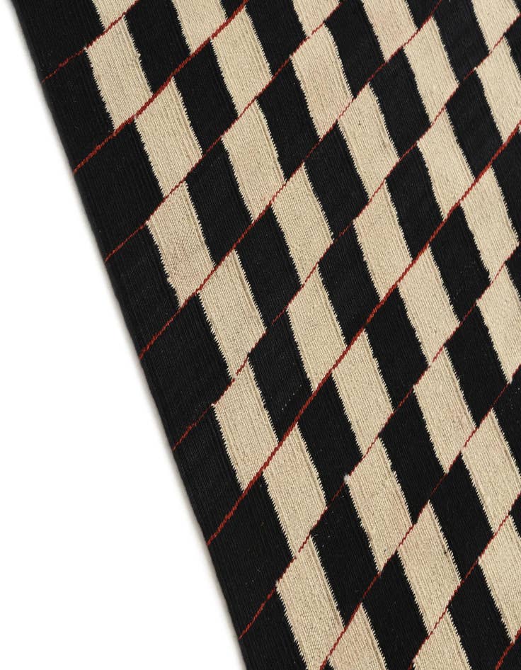 Detail image of 5' 8 x 7' 8  Hand Woven Kilim Modern Wool Rug