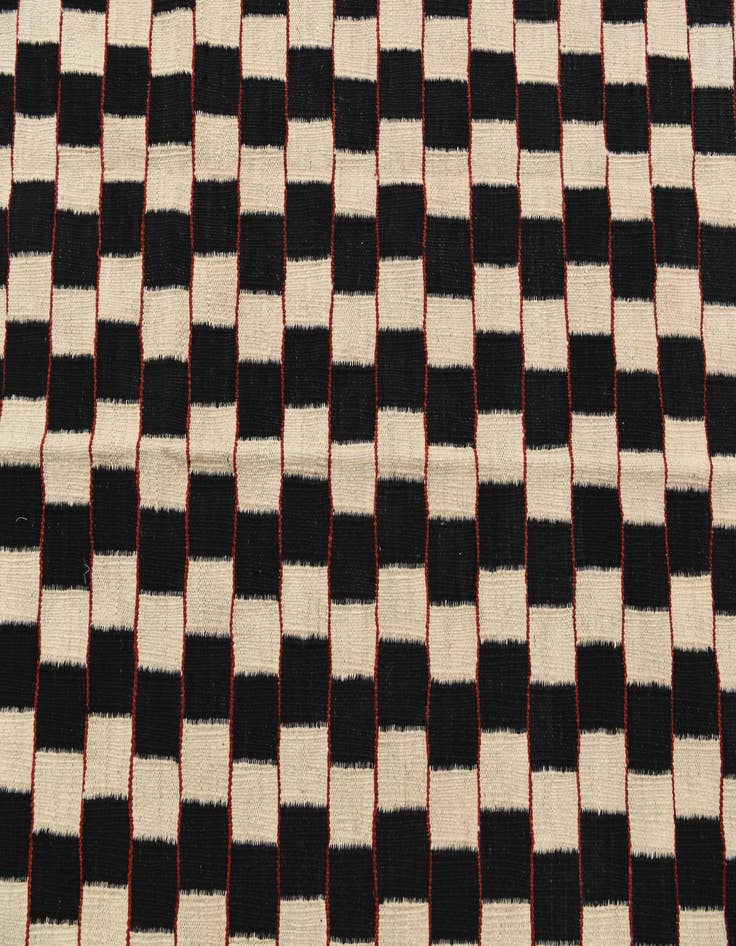 Detail image of 5' 9 x 7' 8  Hand Woven Kilim Modern Wool Rug