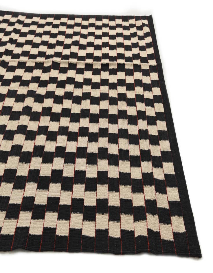 Detail image of 5' 8 x 7' 8  Hand Woven Kilim Modern Wool Rug