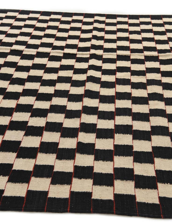 Detail image of 5' 8 x 7' 8  Hand Woven Kilim Modern Wool Rug