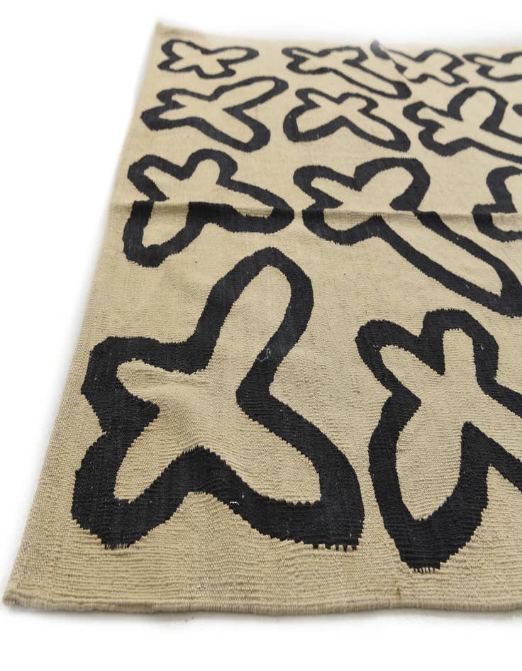 Detail image of 6' x 8'  Hand Woven Kilim Modern Wool Rug