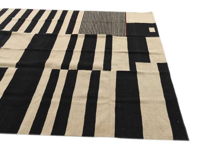 5' 10 x 7' 4 Hand Woven Kilim Modern Wool Rug