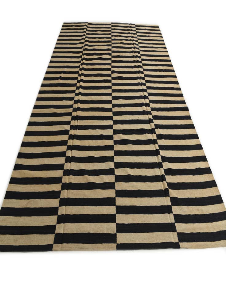 Detail image of 8' 5 x 11' 4  Hand Woven Kilim Modern Wool Rug