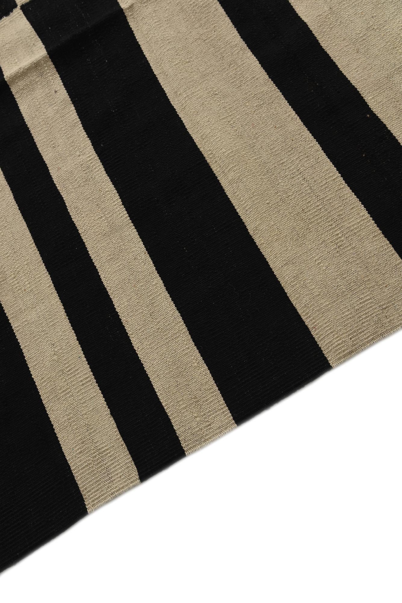 8' 7 x 9' 7 Hand Woven Kilim Modern Wool Rug
