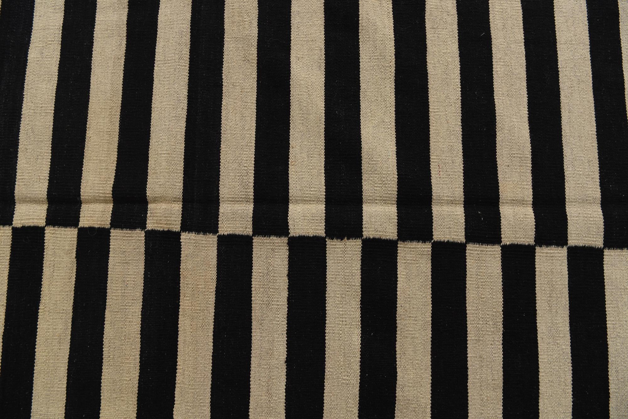 8' 7 x 11' 1 Hand Woven Kilim Modern Wool Rug