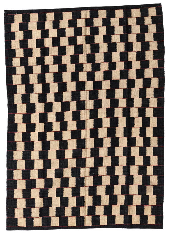 Detail image of 4' 2 x 5' 10 Hand Woven Kilim Modern Wool Rug