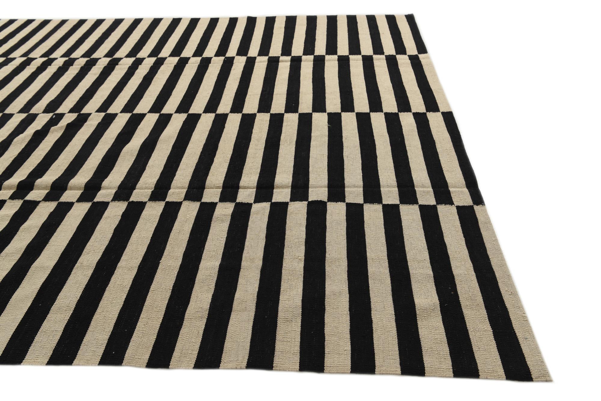 8' 7 x 9' 10 Hand Woven Kilim Modern Wool Rug