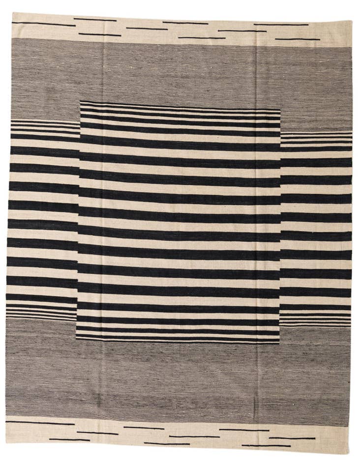 Detail image of 8' 4 x 9' 6 Hand Woven Kilim Modern Wool Rug