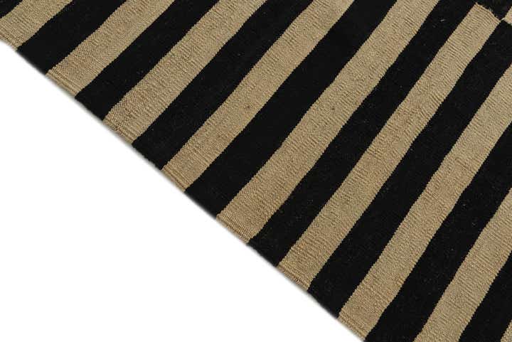 8' 8 x 9' 9 Hand Woven Kilim Modern Wool Rug