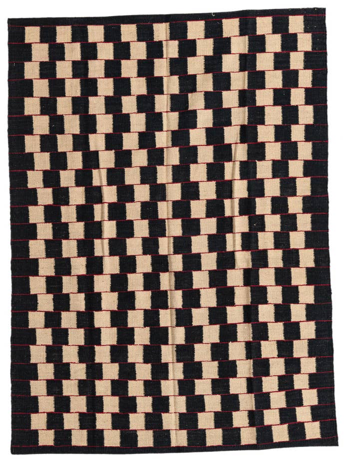 Detail image of 4' 2 x 5' 9 Hand Woven Kilim Modern Wool Rug