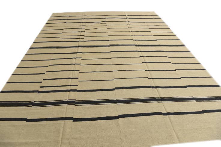Detail image of 9' 9 x 13' Hand Woven Kilim Modern Wool Rug