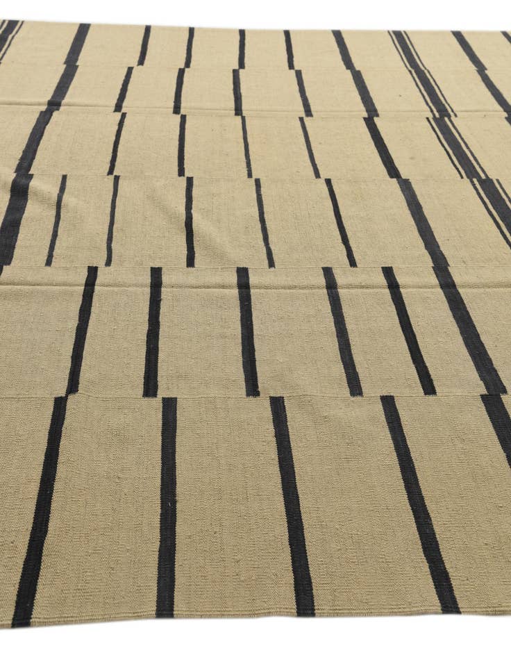 Detail image of 9' 9 x 13'  Hand Woven Kilim Modern Wool Rug