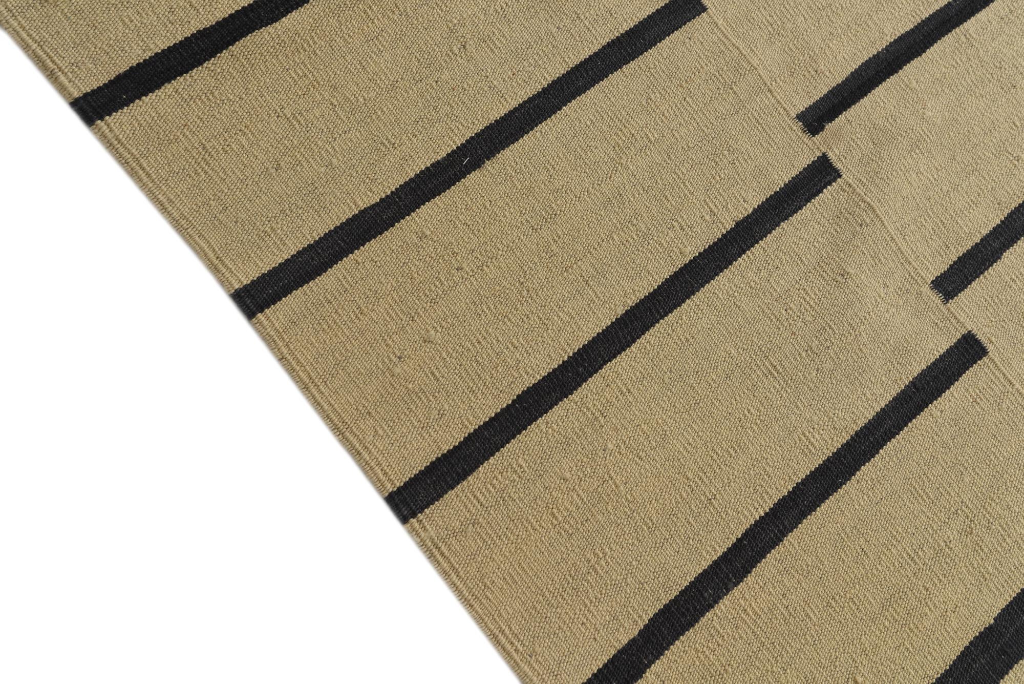 9' 9 x 13' Hand Woven Kilim Modern Wool Rug