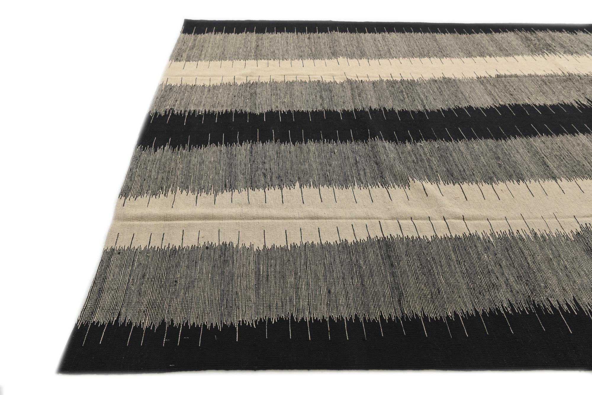 8' 5 x 9' 5 Hand Woven Kilim Modern Wool Rug