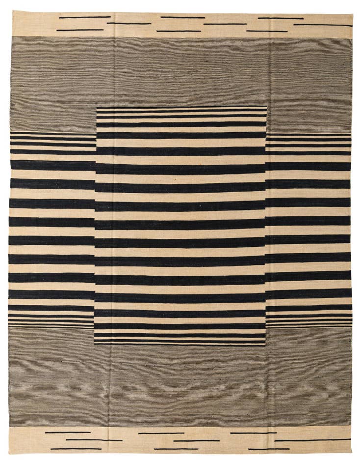 Detail image of 8' 2 x 9' 8 Hand Woven Kilim Modern Wool Rug