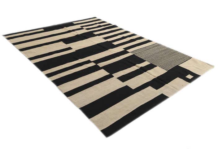 6' 9 x 9' 6 Hand Woven Kilim Modern Wool Rug