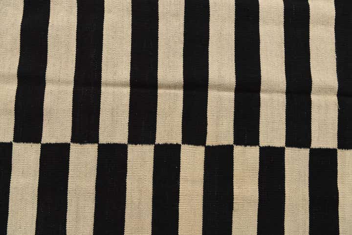 5' 6 x 7' 10 Hand Woven Kilim Modern Wool Rug