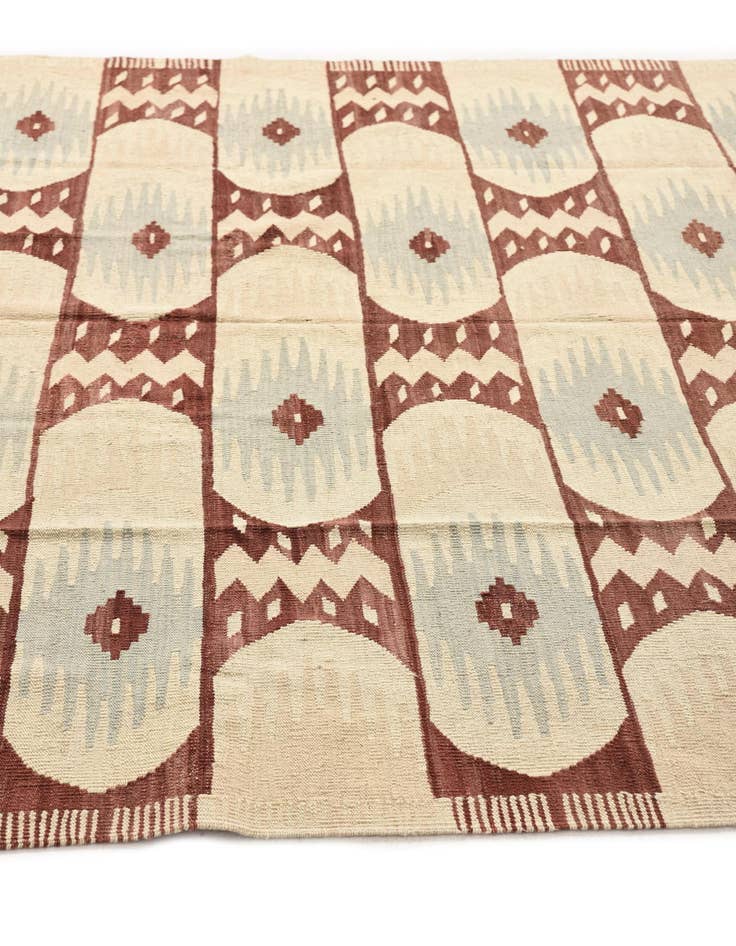 Detail image of 6' 10 x 9' 4  Hand Woven Kilim Modern Wool Rug